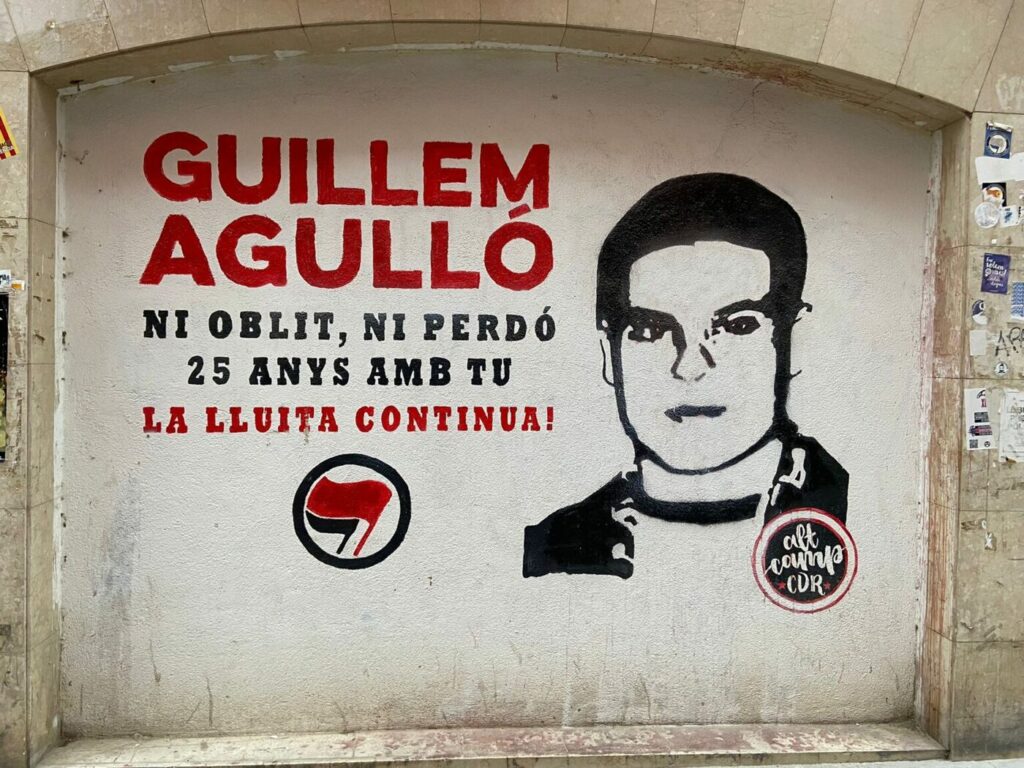 Guillem Agulló, antifascista asesinado hace 31 años, vuelve a ser objetivo de la ultraderecha. Vox quiere retirar su nombre del paseo en València y eliminar su memoria