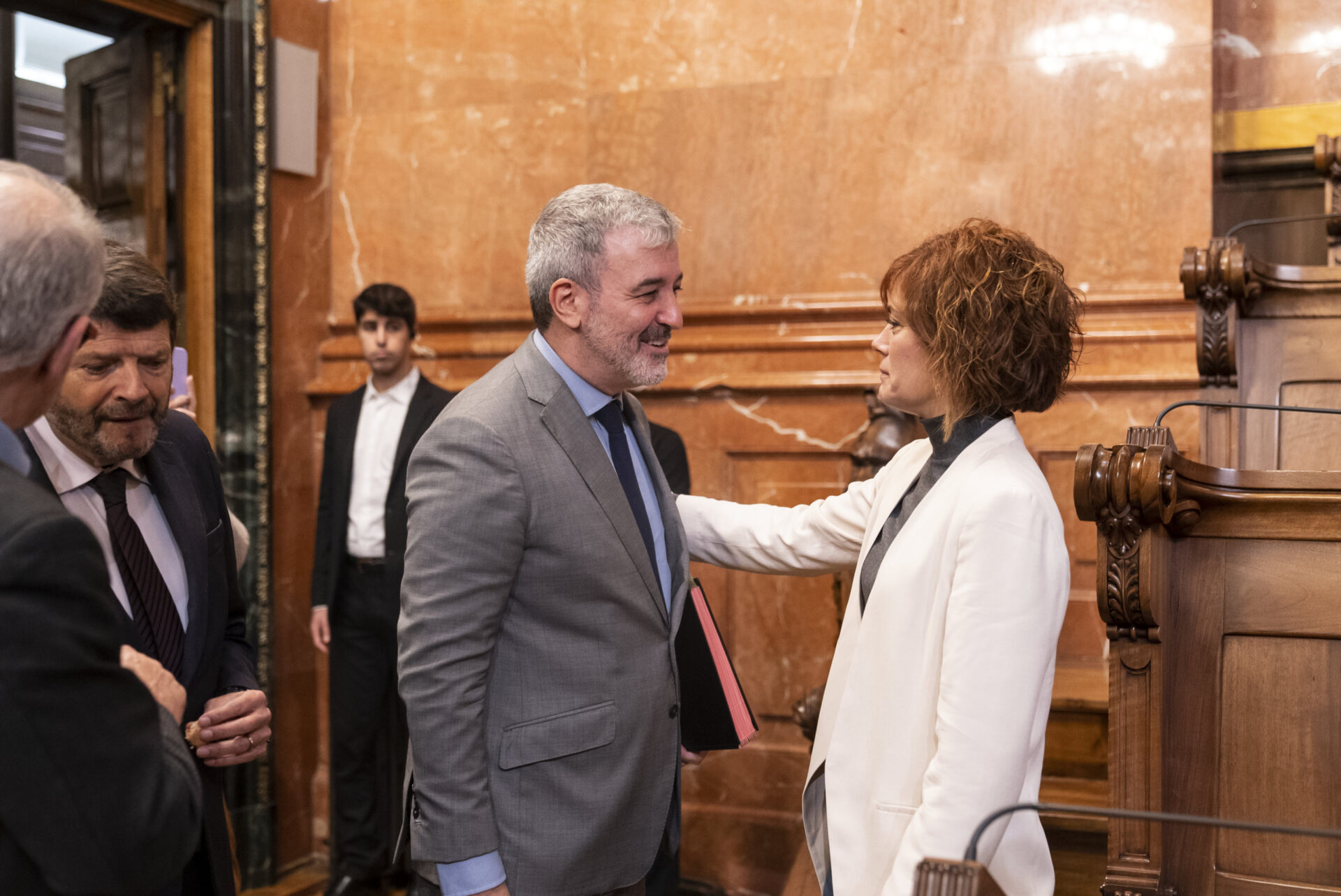 ERC entra en el gobierno de Collboni (PSC) por la puerta de atrás