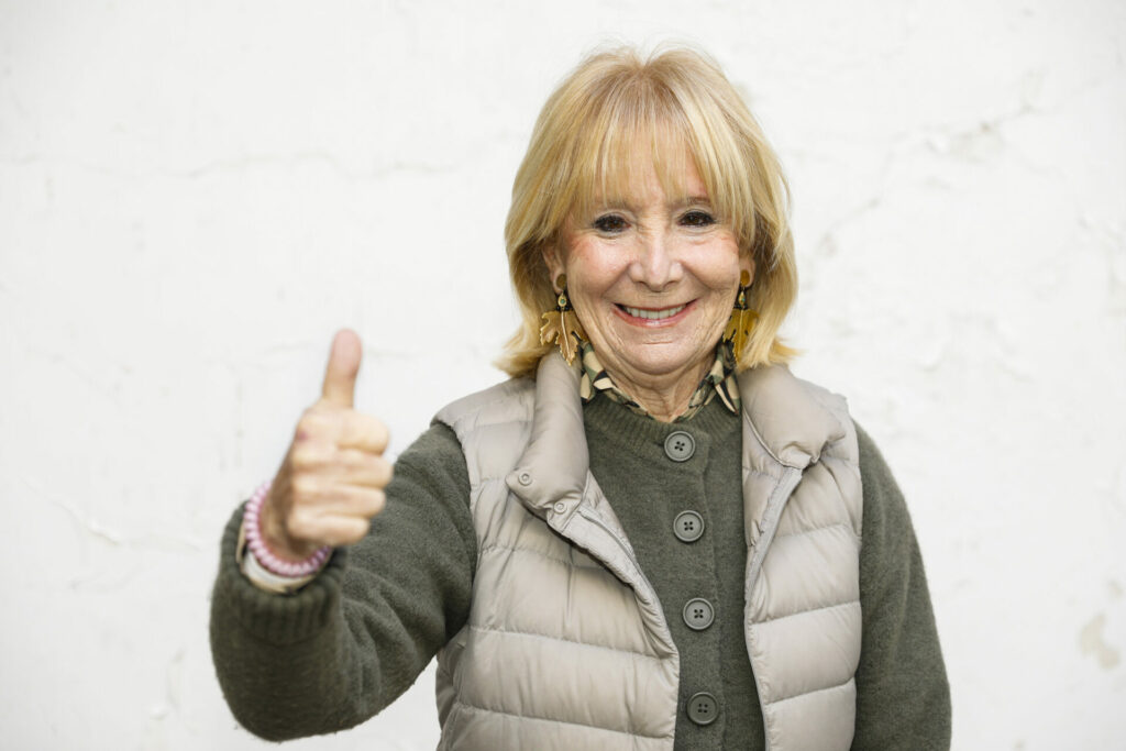 La expresidenta madrileña afirma que la dictadura permitió el auge de la clase media y arremete contra la ley de memoria democrática.