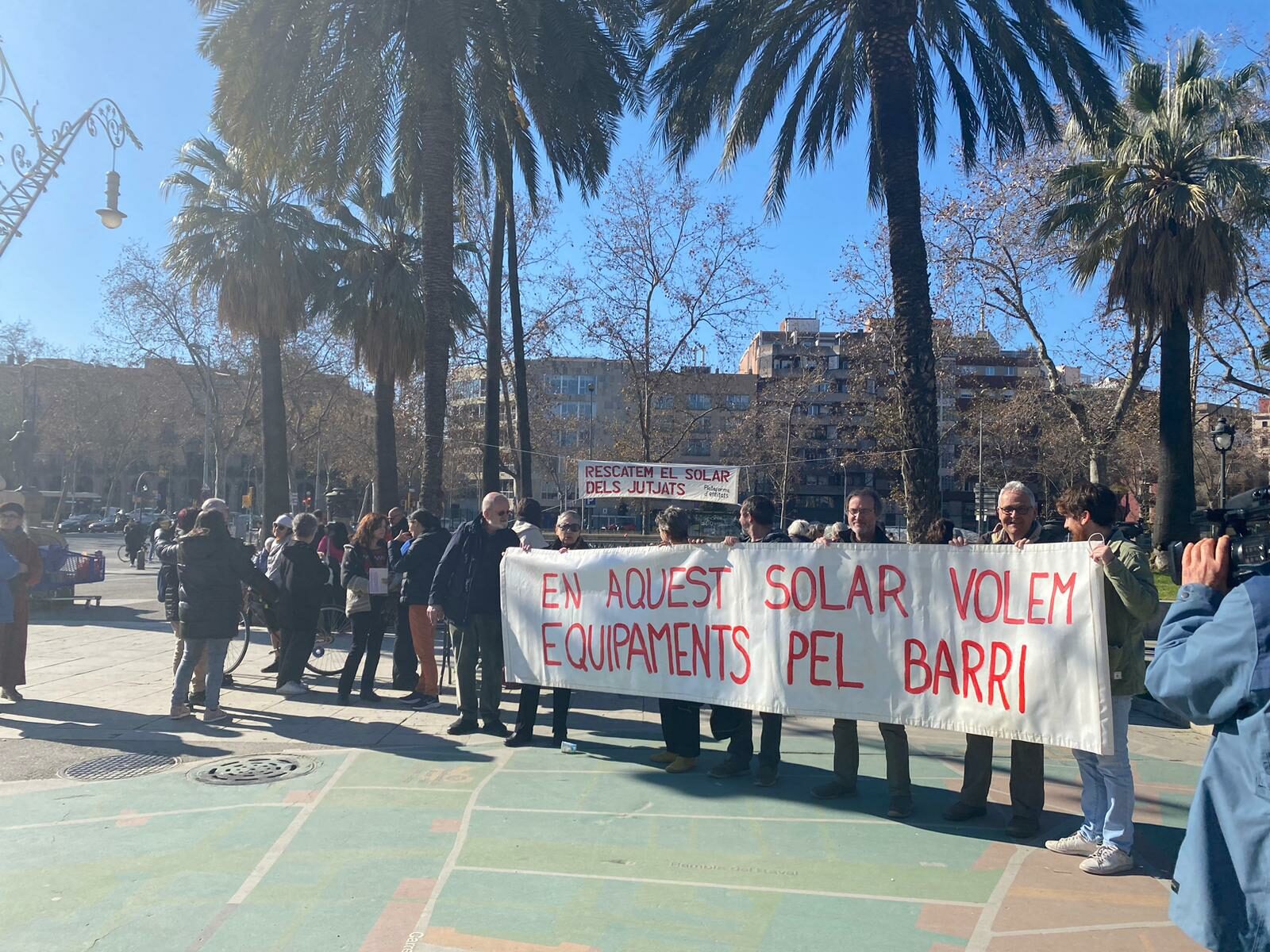 El govern del PSC planta una Audiència al Casc Antic mentre el barri reclama un CAP i habitatge