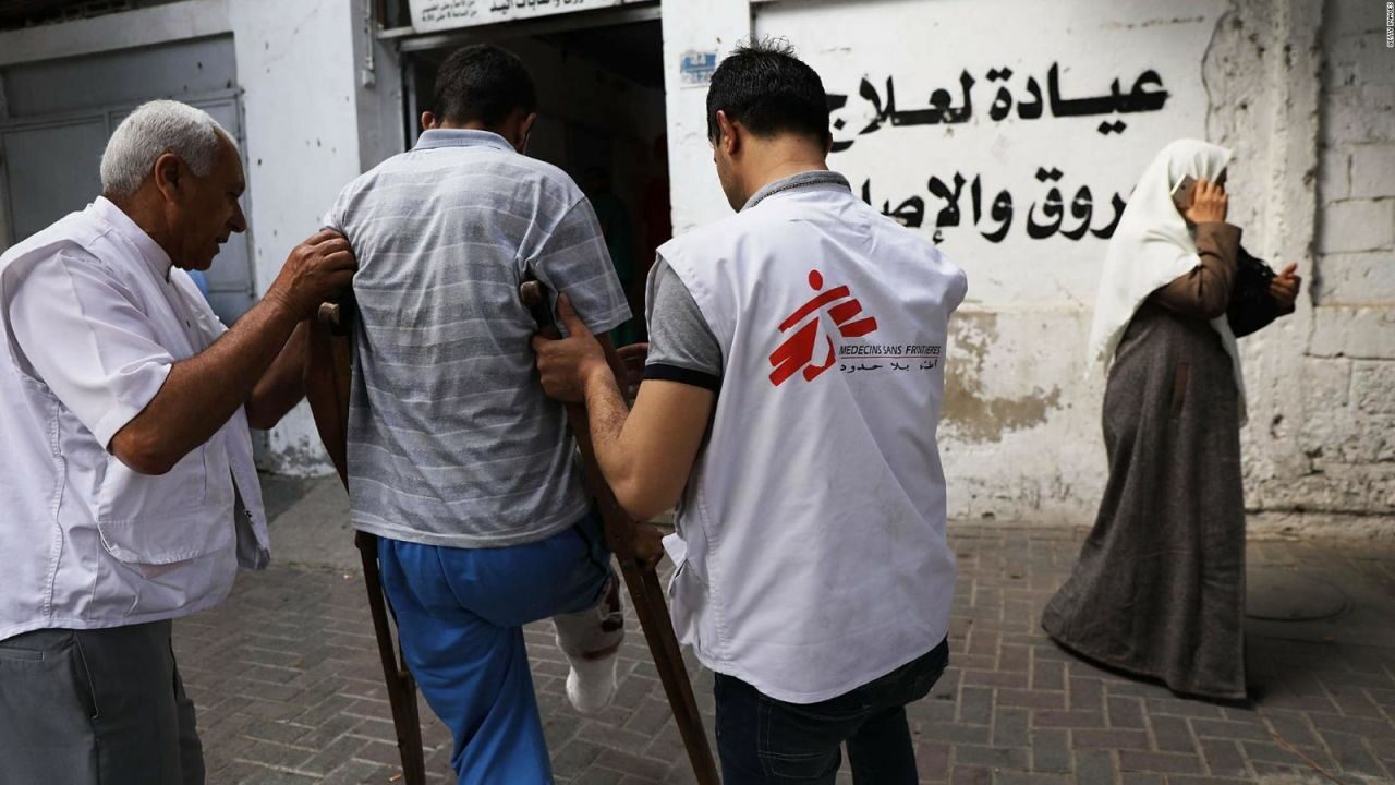 Israel suspende la operación de Médicos Sin Fronteras y más de veinte ONG en Gaza a partir de 2026