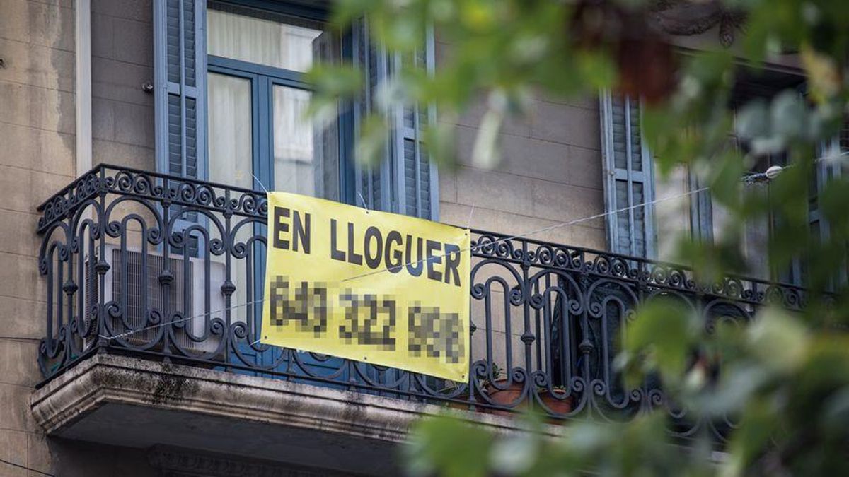 Esquerra bloquea en el Ajuntament el proyecto de Barcelona en Comú para regular el alquiler de temporada en Barcelona