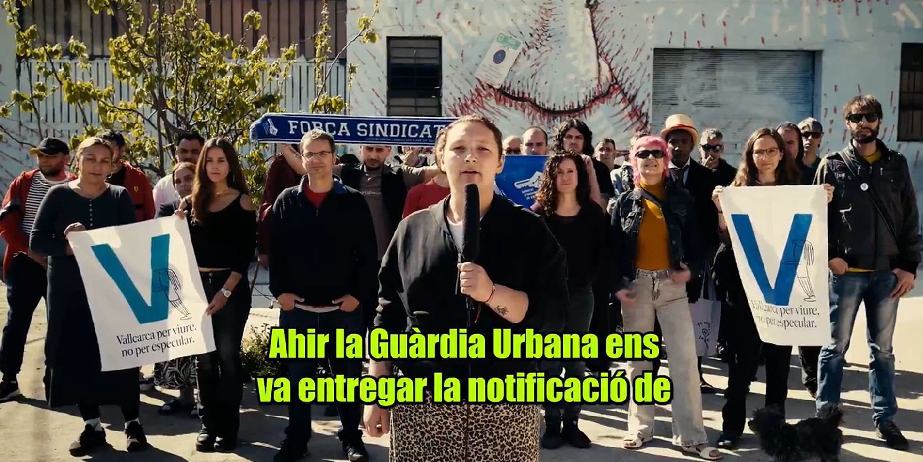 L’Ajuntament de Barcelona notifica el desnonament d’una família gitanoromanesa amb menors a Vallcarca després de trencar la mediació de forma unilateral