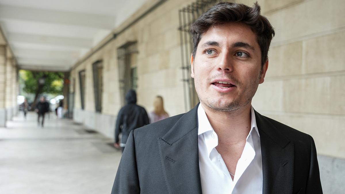 Una jueza procesa a Vito Quiles por presuntas calumnias contra el secretario general de FACUA