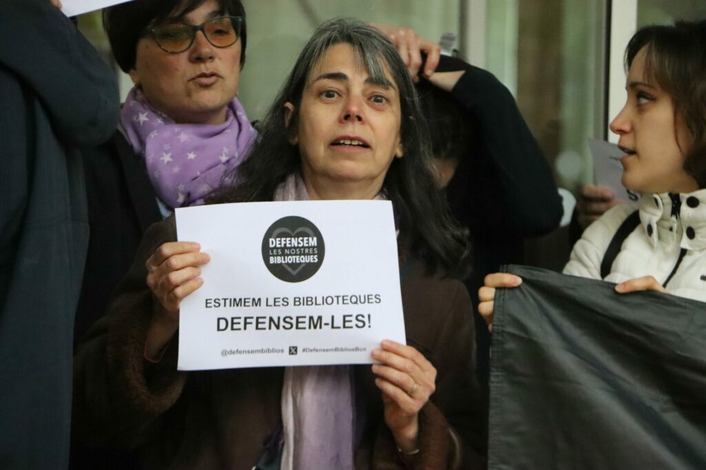 Las bibliotecas de Barcelona cierran por la huelga indefinida del personal