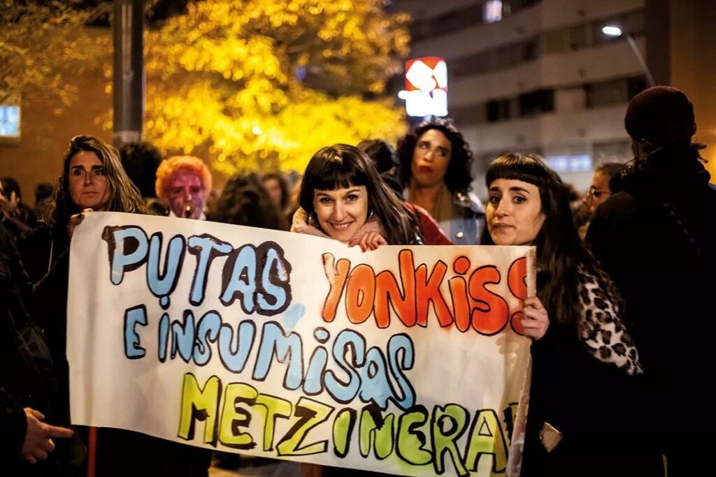 Metzineres, el refugio para mujeres sin hogar del Raval, ve amenazada su continuidad por la especulación inmobiliaria