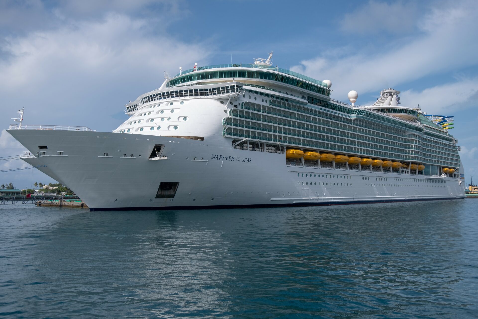 Catalunya permitirá elevar hasta 30 euros la tasa a los cruceristas que hacen escala en Barcelona