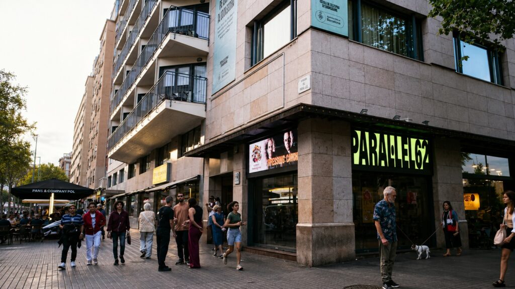 La Guardia Urbana multa a un grupo de amigos tras despedirse en la calle después de un concierto
