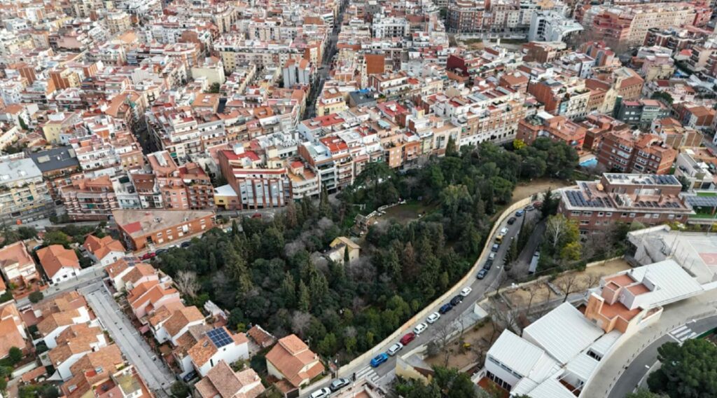 El moviment veïnal reclama preservar un pulmó verd y patrimoni històric al Guinardó i la Font d'en Fargues
