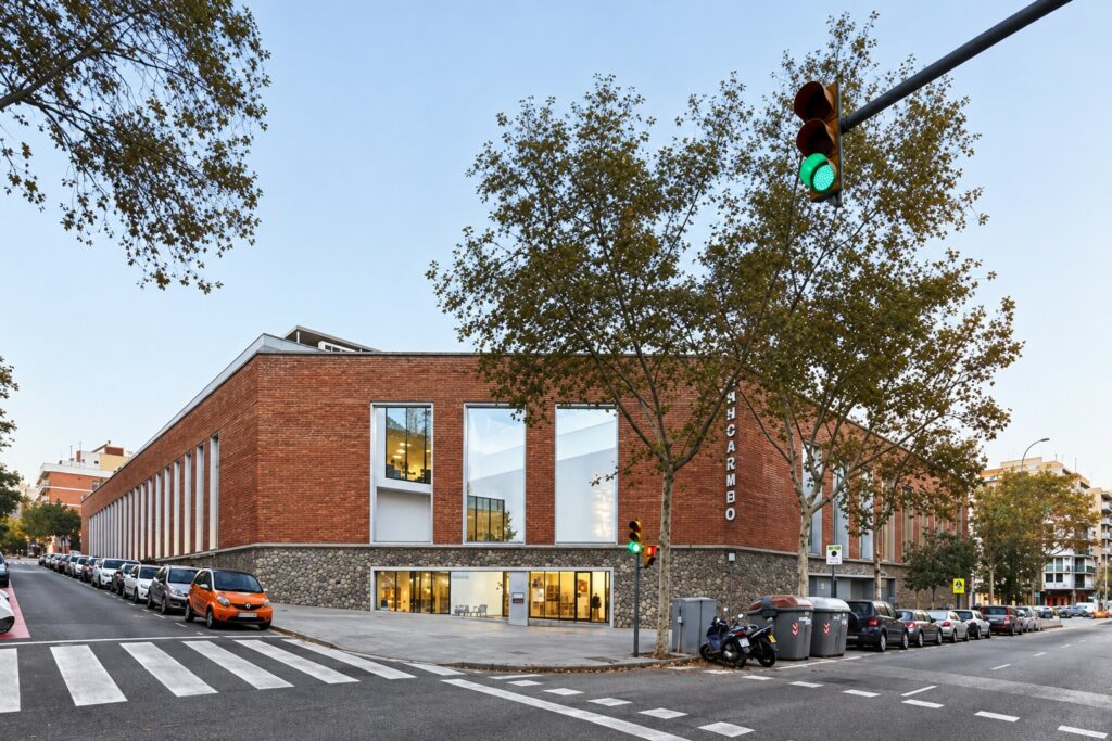 Biblioteca Caterina Albert
